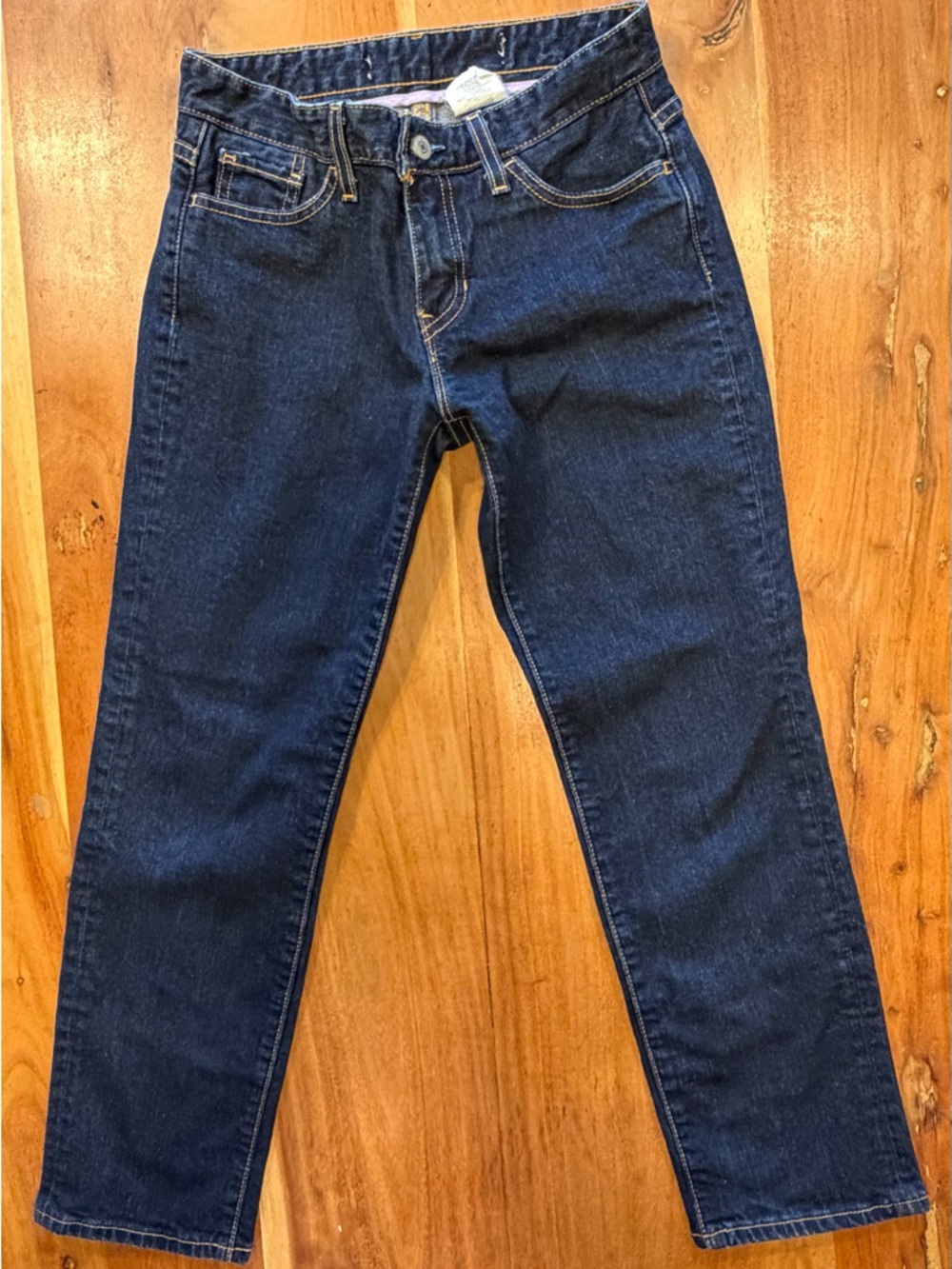 Gap Y2K Inspired Minimalist Dark Wash Tapered Jeans (GUC)‎
